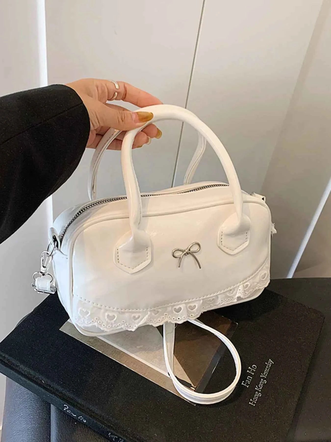 Lace Detail Bow Crossbody Bag d950d7c0-5436-40a4-bd7f-db0c86813a5b-Max-Origin