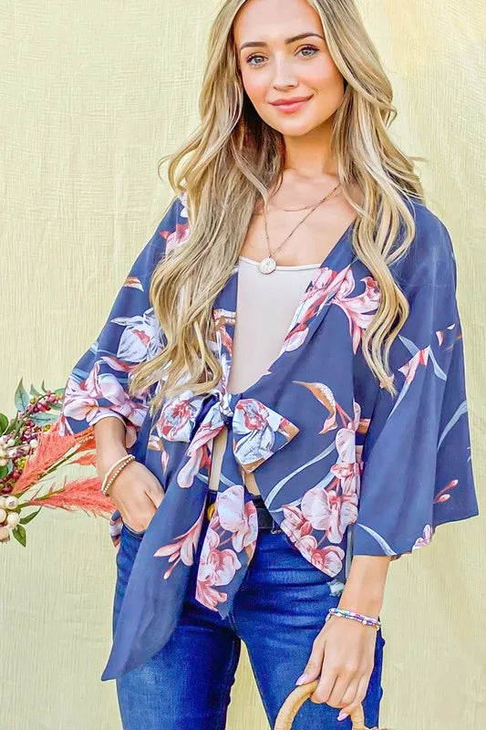 And The Why Front Tie Knot Floral Print Top d952c7ef68e042b1abd843be942f3c18-Max-Origin