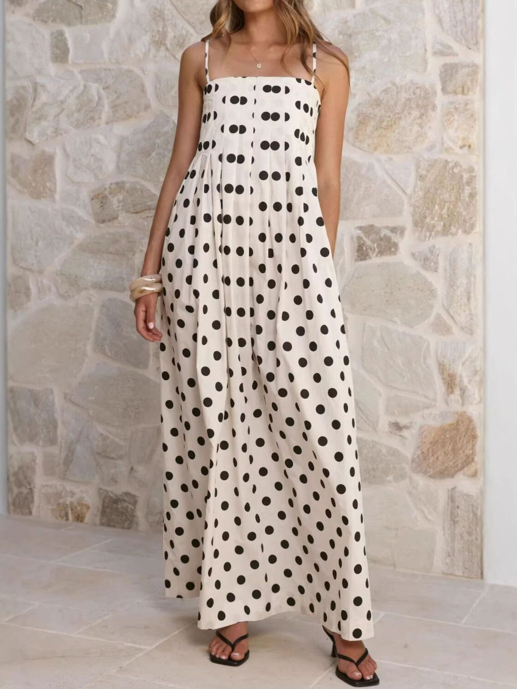 Polka Dot Pleated Detail Maxi Dress d953c1b2-b865-4bf3-bfc3-d11bfccb2564-Max