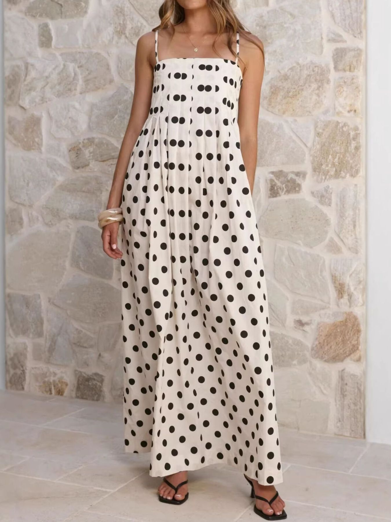 Polka Dot Pleated Detail Maxi Dress d953c1b2-b865-4bf3-bfc3-d11bfccb2564-Max
