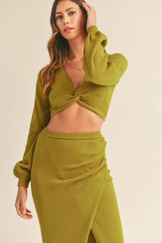 Front Twisted Knit Top and Midi Skirt Set d9c10d2c-ea7e-49da-b1bb-b53456ededf7-Max