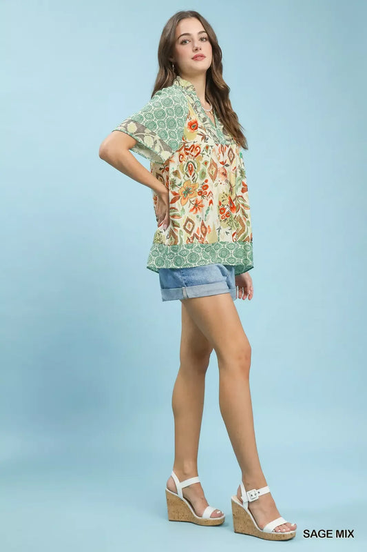 Mixed Print V-Neck Short Sleeve Top d9d6b97a-c1e7-4d22-ae22-5e4b3045c105-Max-Origin