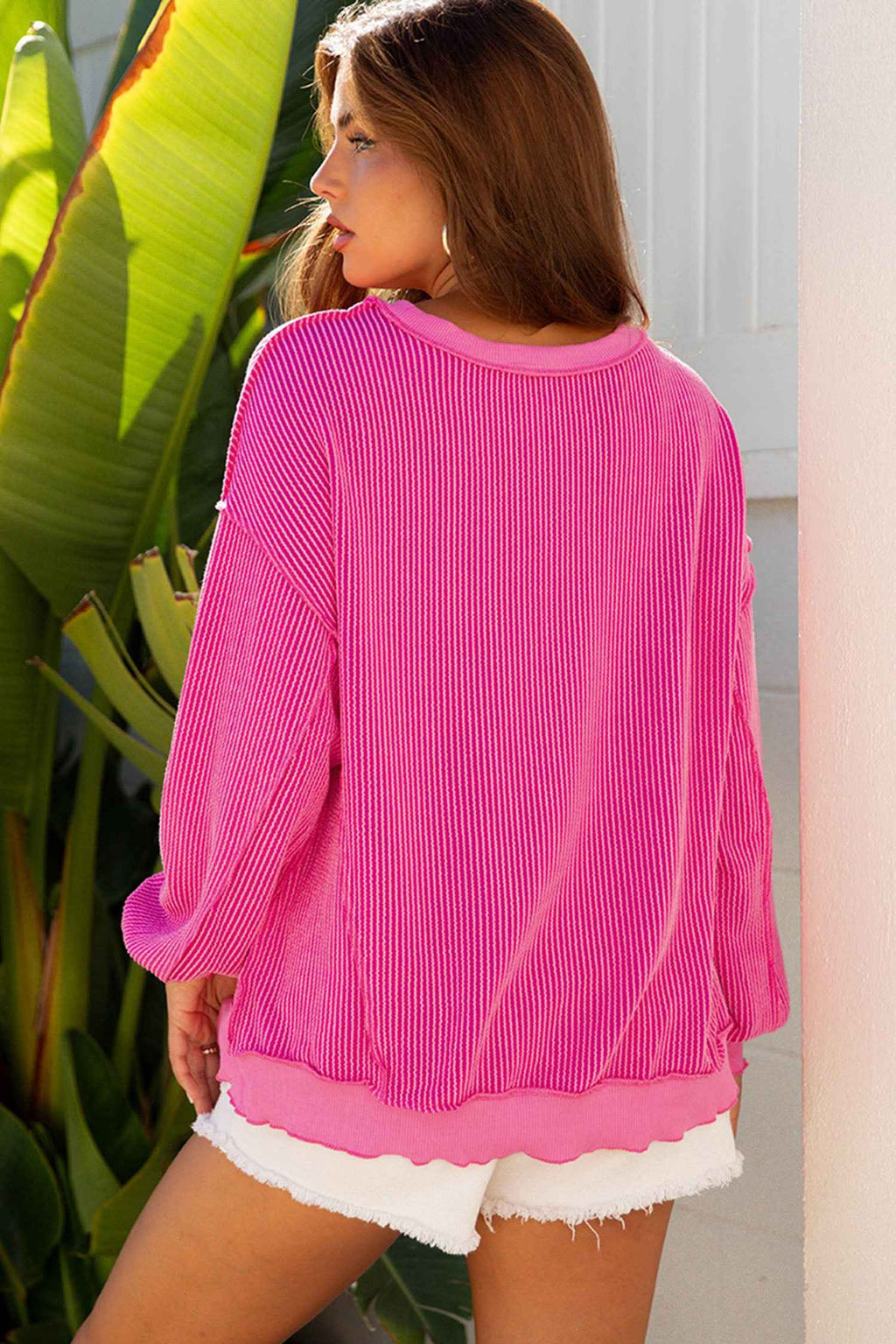 Strawberry Pink Twisted Ribbed Long Sleeve XOXO Bow Print Embroidered Patch Graphic Top da6fa963433574ad