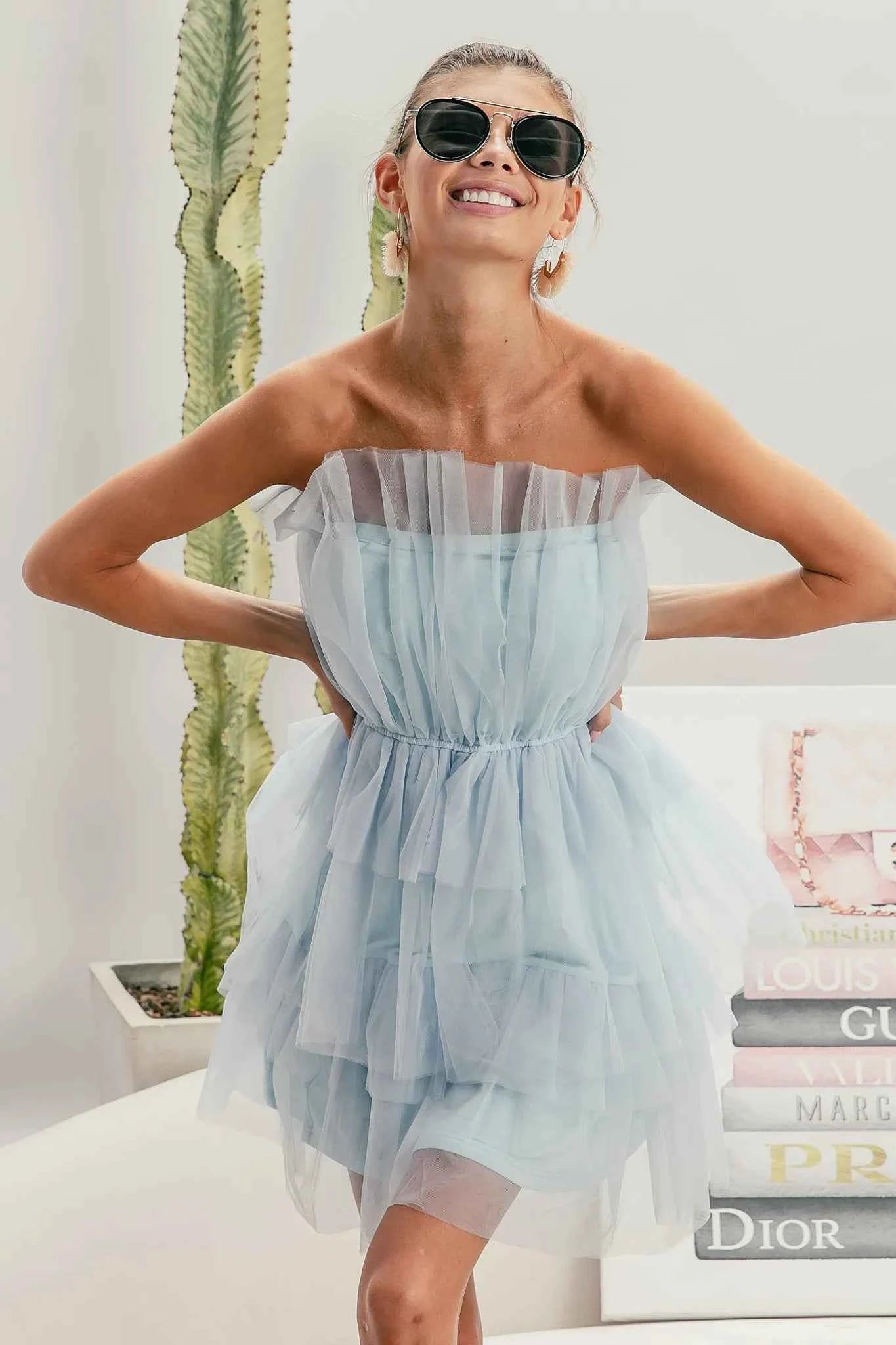 Sleeveless Layered Organza Dress da7e307b72f54ff19b889cbf946a82c4-Max-Origin