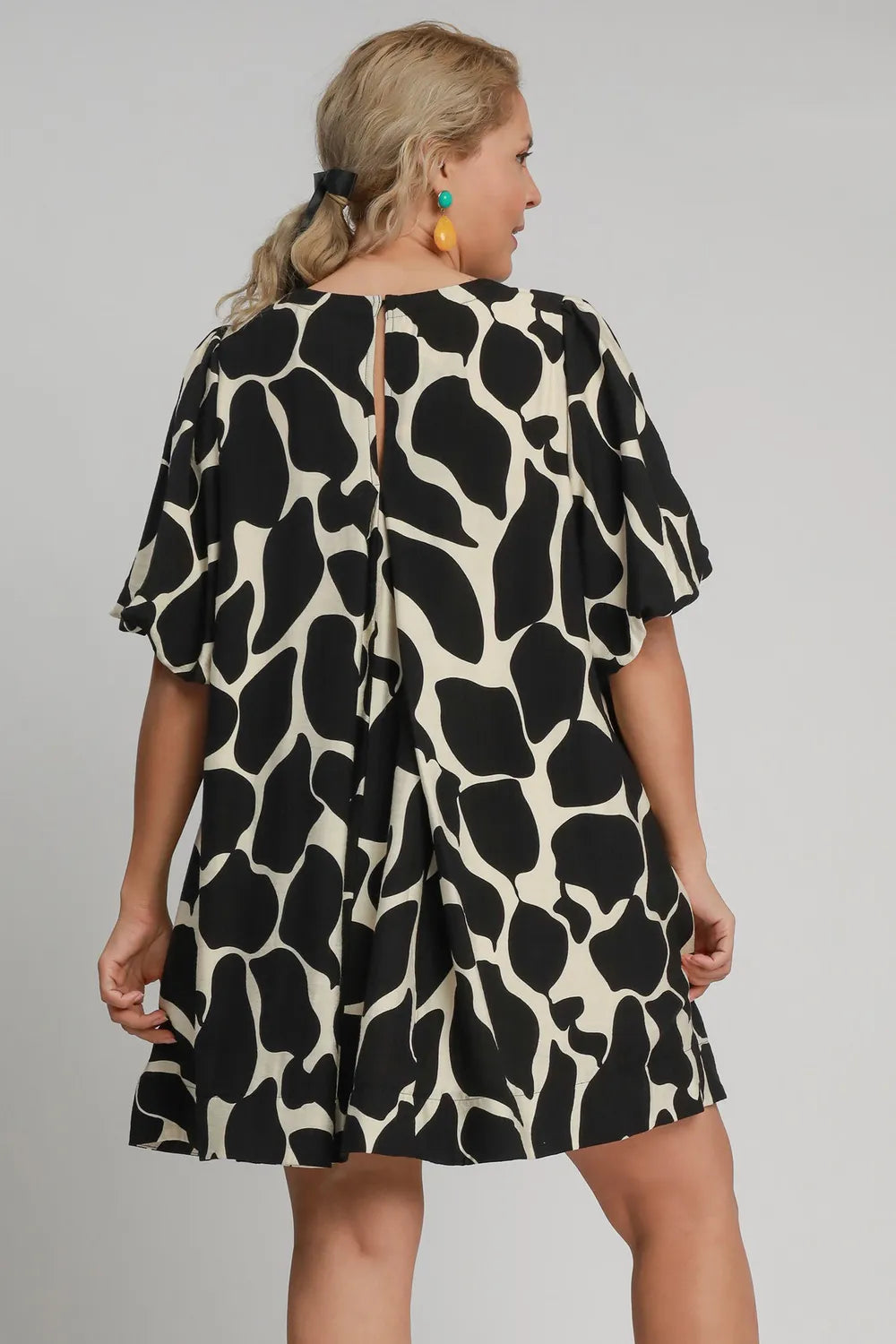 Umgee Full Size Two Tone Abstract Print Puff Sleeve Dress Plus Size dadfb628-e798-46d6-b6a1-0805eac2678c-Max
