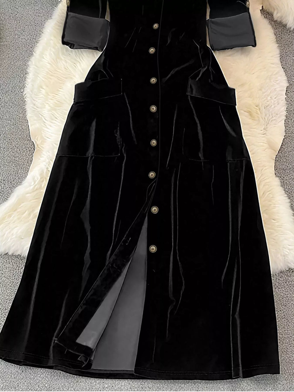 Velvet Button-Down Midi Dress dae7a2ae-639e-415e-bd69-9721b1f174bc-Max-Origin