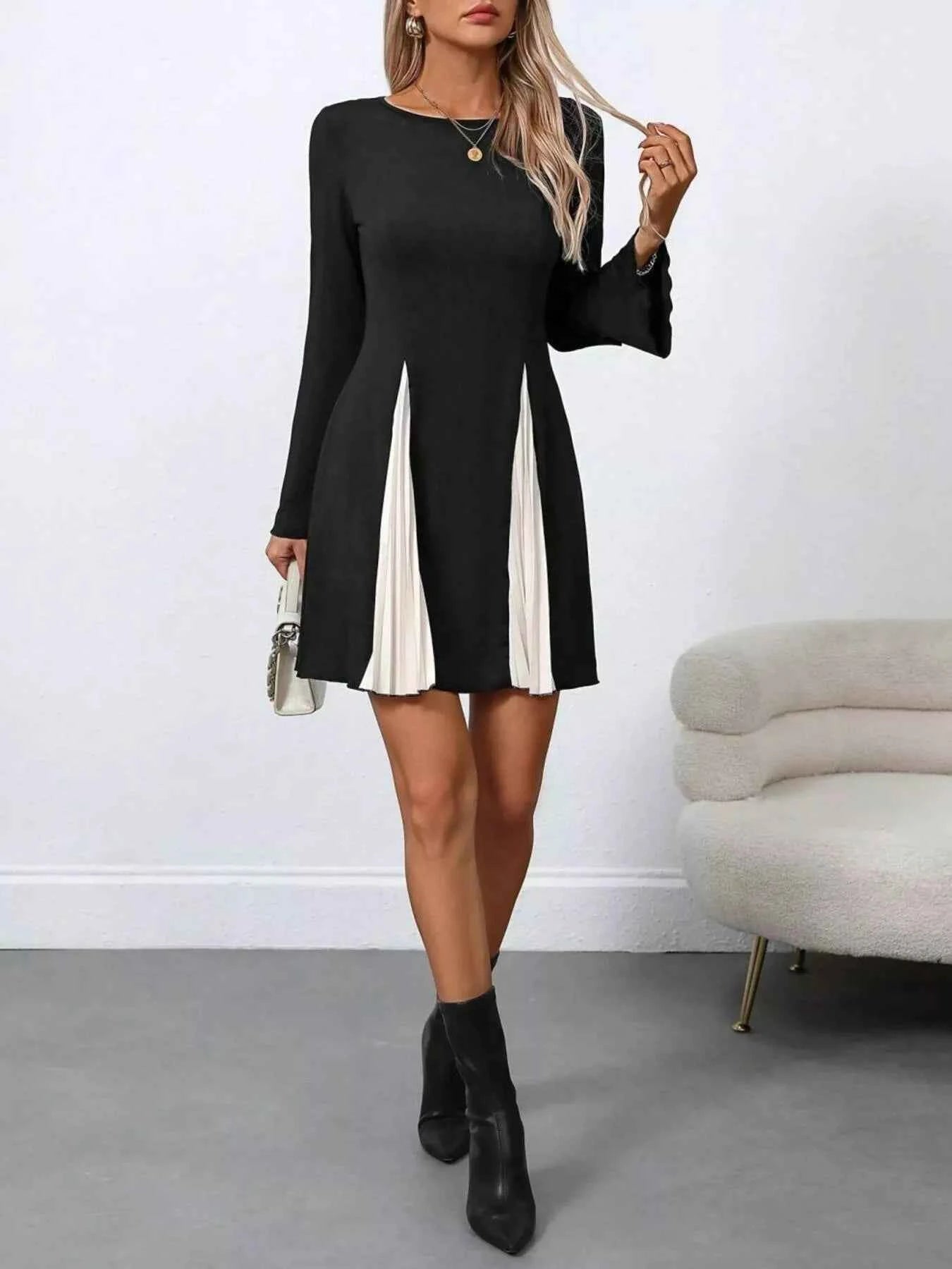 Pleated Flare Sleeve Mini Dress db06c90f36cd43118cd3ca93507a8225-Max-Origin