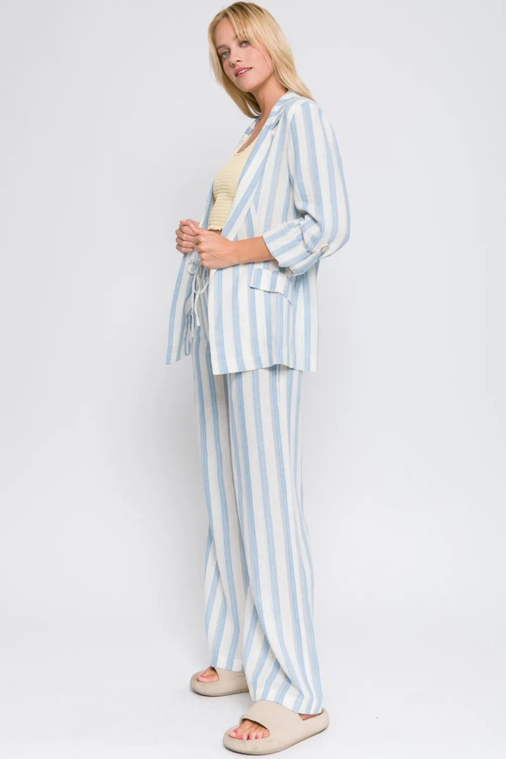 Love Tree Linen Woven Striped Blazer db36f436-1dba-4b5d-874e-626bc064631f-Max