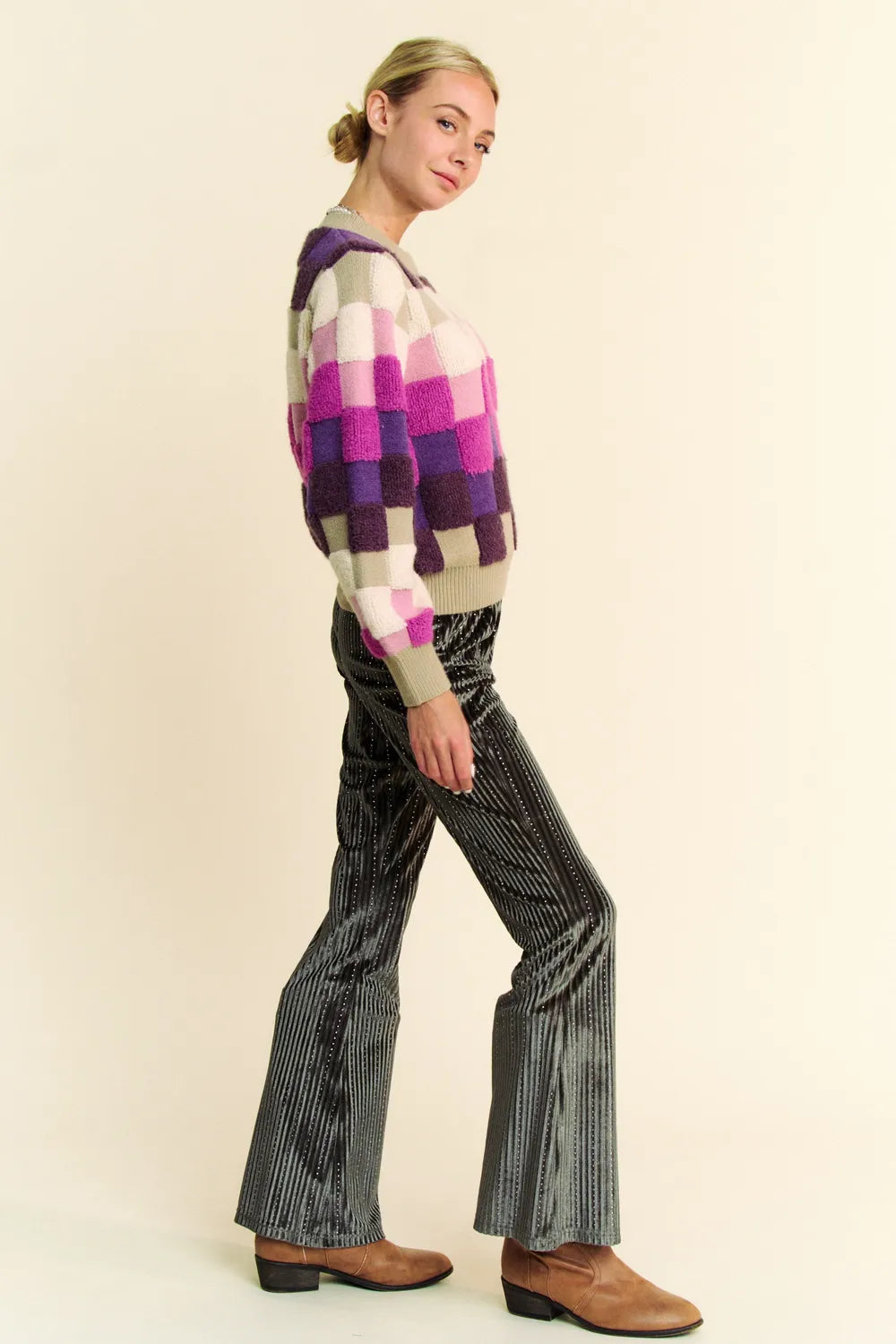 Davi & Dani Checkered Round Neck Long Sleeve Sweater db3bd7c4-5442-4477-af48-80caa2ac45dc-Max