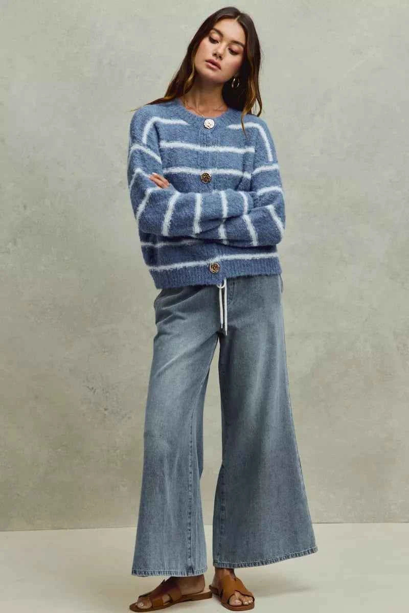 SO ME Mid Rise Elastic Waist Flare Denim Jeans db687b9cafd44e6fa2c089422bd929b7-Max-Origin