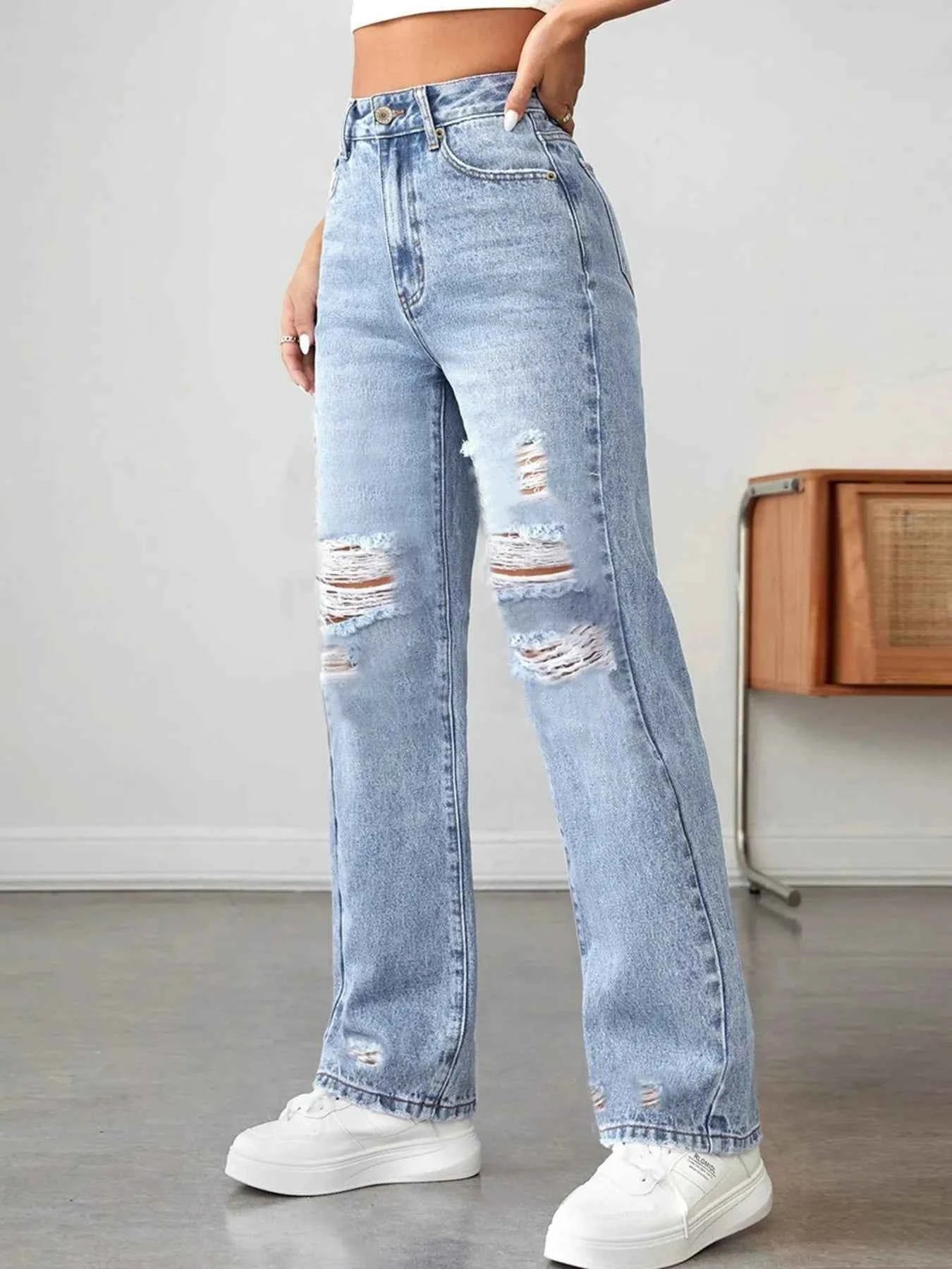 Distressed High Waisted Jeans dbadb89ccab8496696879b3d5af0c463-Max-Origin