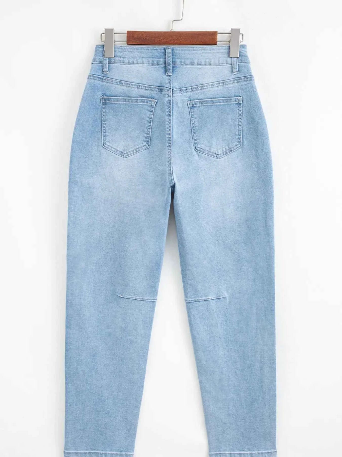 High Rise Barrel Relaxed Patch Pocket Jeans dbe662ee6e4743b799caca847782986e-Max-Origin