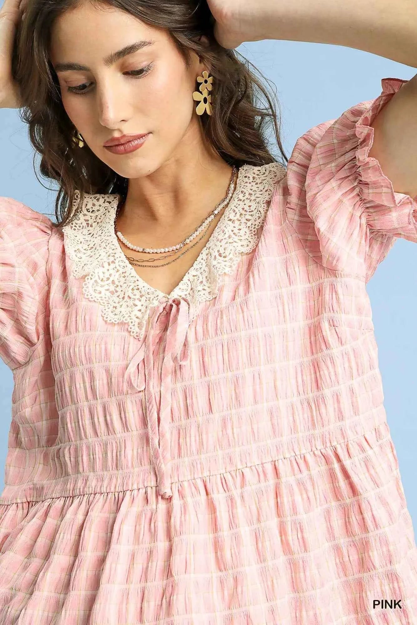 Umgee Short Sleeve Gingham Lace Peplum Blouse dc5ec98a-e9cb-4299-a003-6e7a5cf7d6a4-Max-Origin