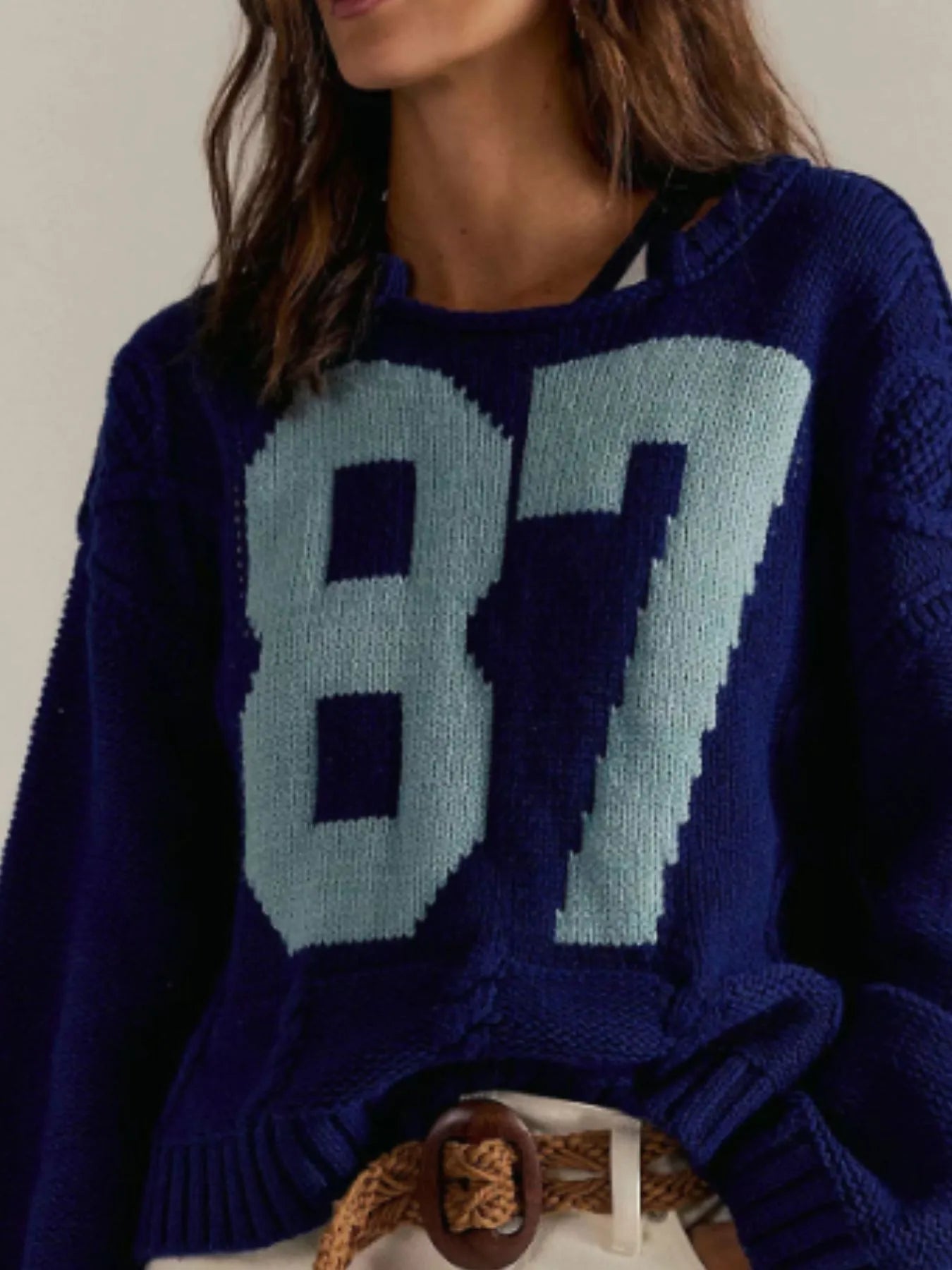 Number 81 Oversized Cable Knit Sweater dca282c0-7995-44eb-9992-445e98b06c0c-Max-Origin