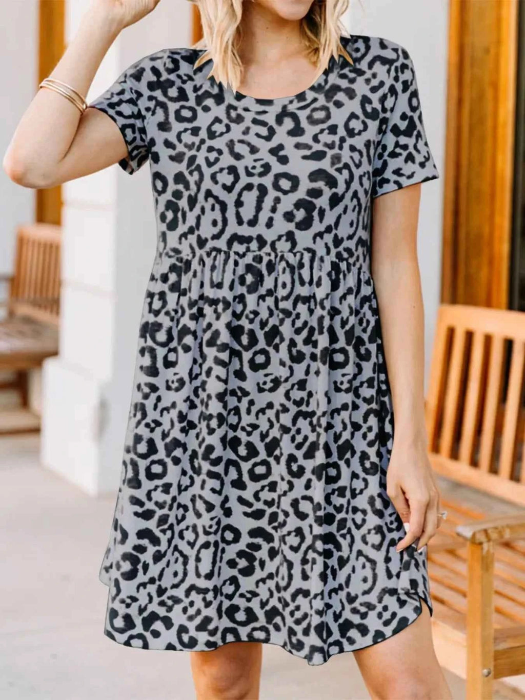 Leopard Print Short Sleeve Casual Dress dcab884c-091c-4e8c-9654-947c34285838-Max-Origin