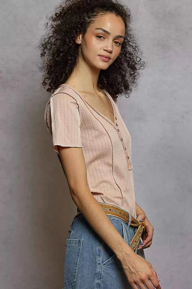 POL V-Neck Short Sleeve Top with Stitch Seam Detail dd0f1c28-b5b7-4bc2-936d-f24efbf03807-Max-Origin