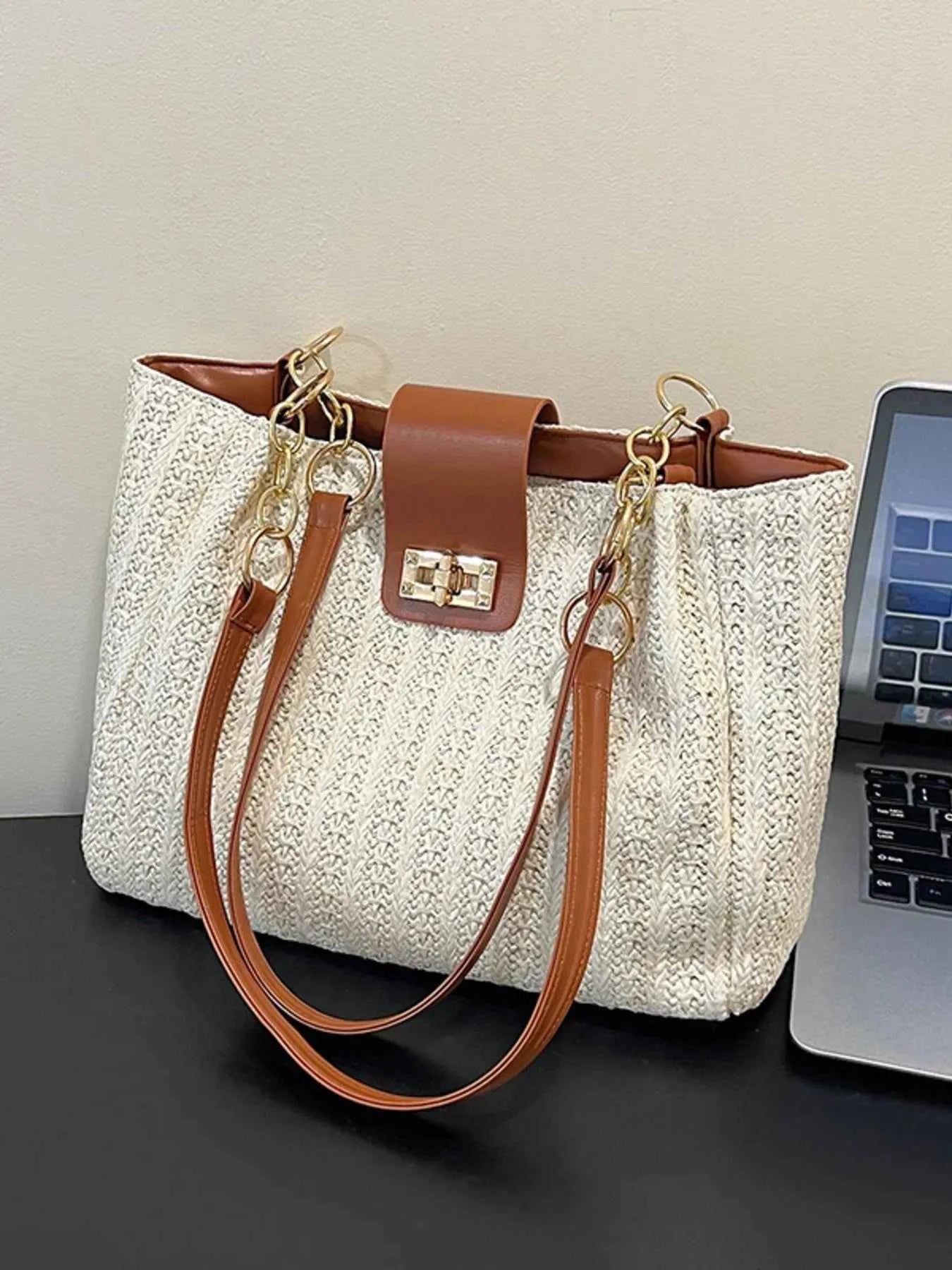 Woven Straw Shoulder Bag dd5f3e70-ceae-4141-bdc1-42412bd5ea14-Max-Origin