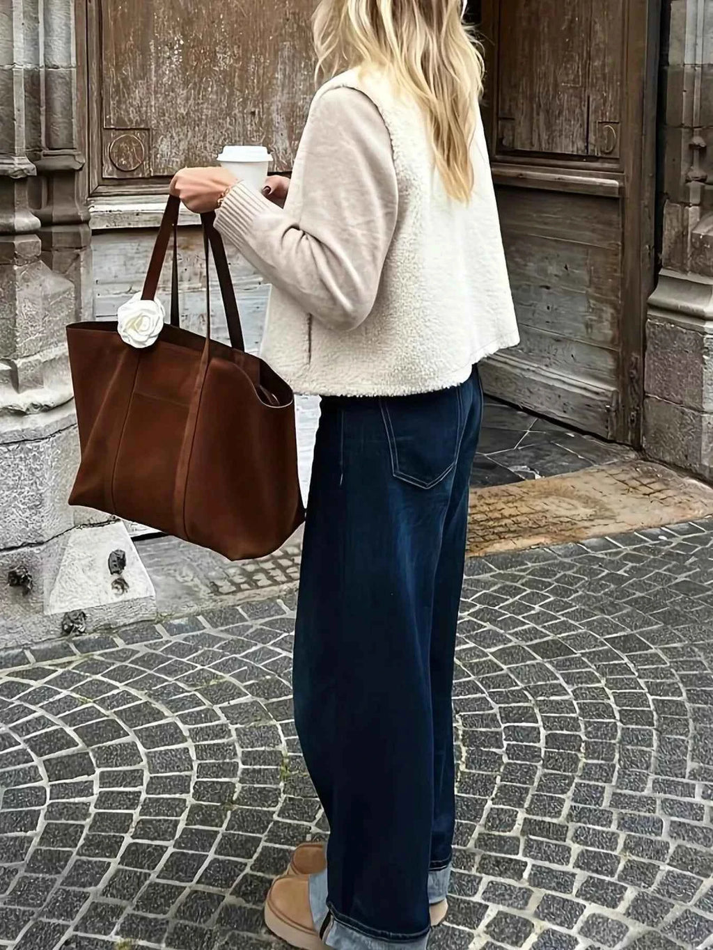 Button-Down Sherpa Vest Coat ddbef361916f4d04a6bd25bcfe046e5c-Max-Origin