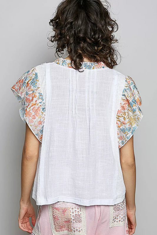 V-Neck Floral Ruffle Sleeve Blouse ddf57ff2-a791-4d5d-89e0-f3357fea0908-Max-Origin