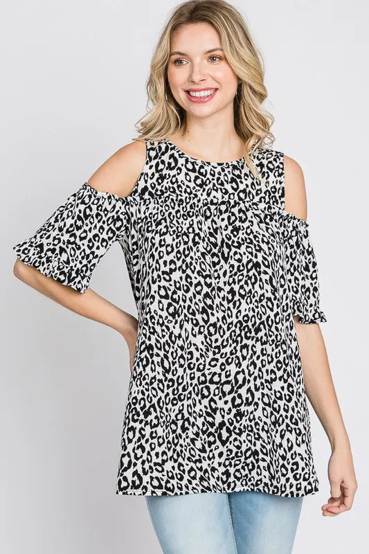 Heimish Full Size Leopard Round Neck Cold Shoulder T-Shirt Plus Size de22b7b9-db40-4709-b57f-6e21b0f37903-Max
