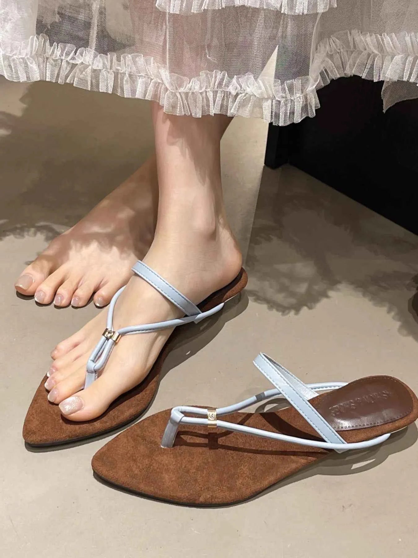 T-Strap Thong Sandals Blue de3d99fc17c747c1b6c009582a7ed242-Max-Origin