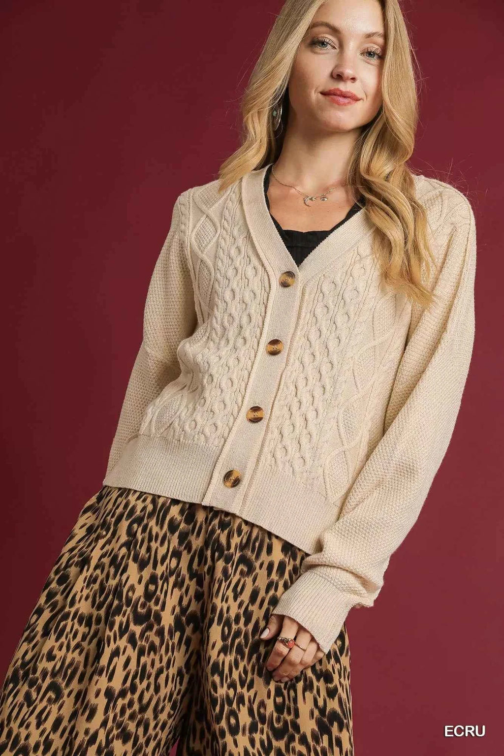 Umgee Chunky Cable Knit V-Neck Button-Up Cardigan ECRU de73117a-bf51-4fb4-8490-b034abc11870-Max-Origin