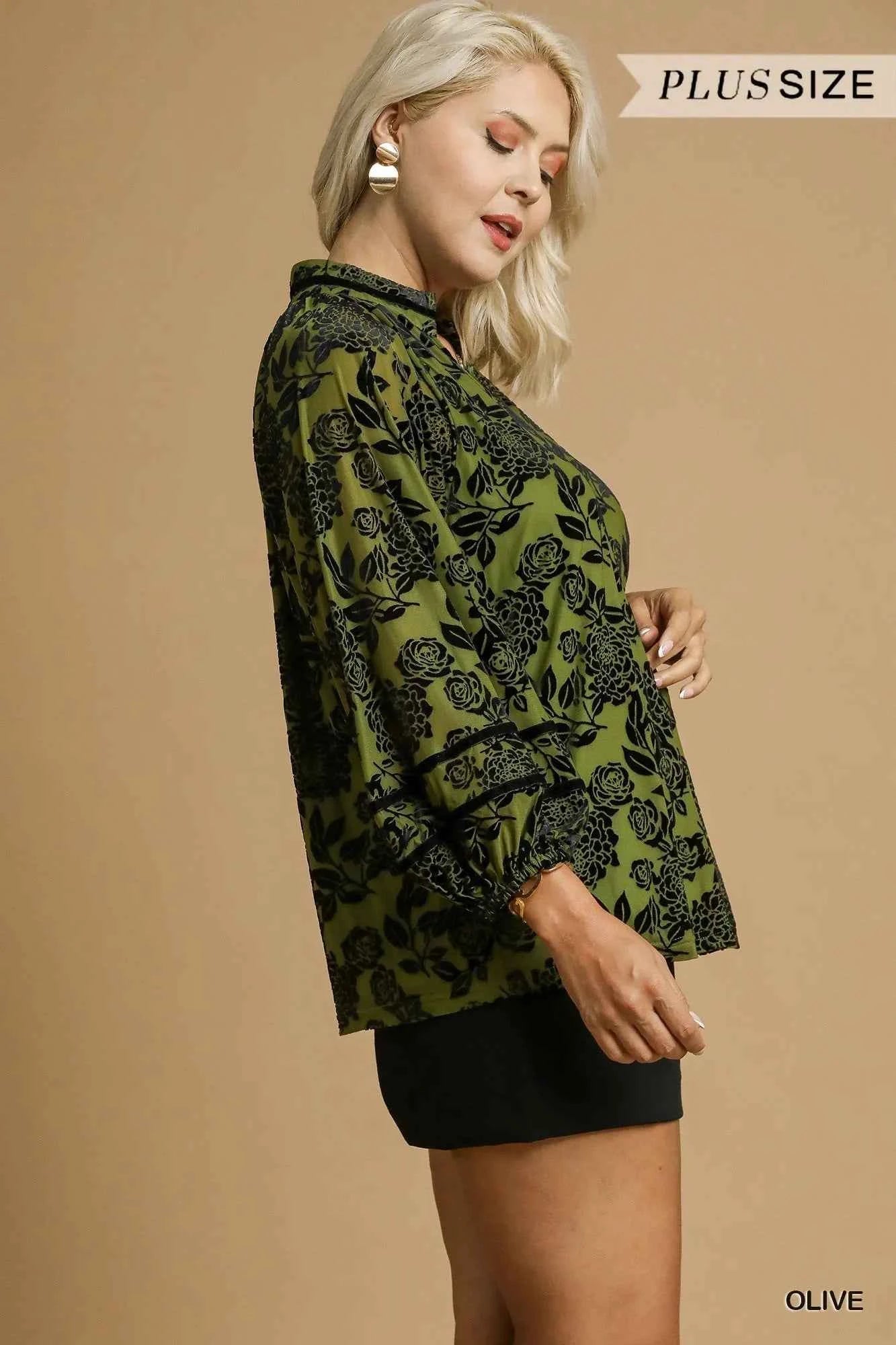 Umgee Full Size Floral Velvet Blouse with Balloon Sleeves Plus Size de7e588a-79e8-4f13-97cd-5fb03f2352f9-Max-Origin