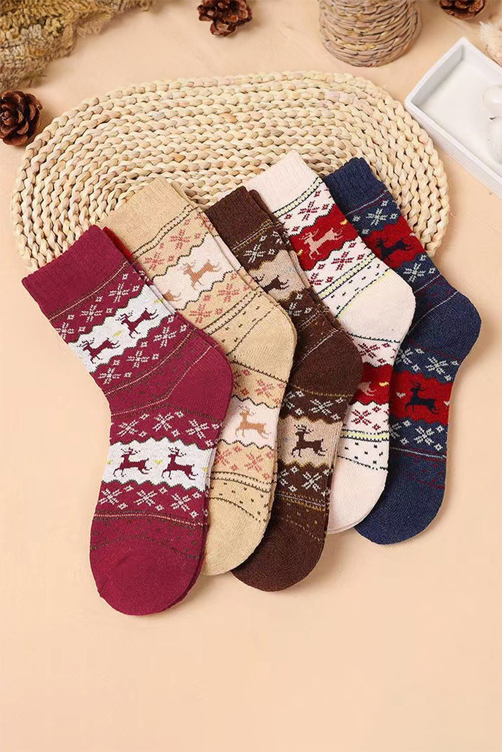Parchment 5 Pairs Christmas Reindeer Print Socks Set