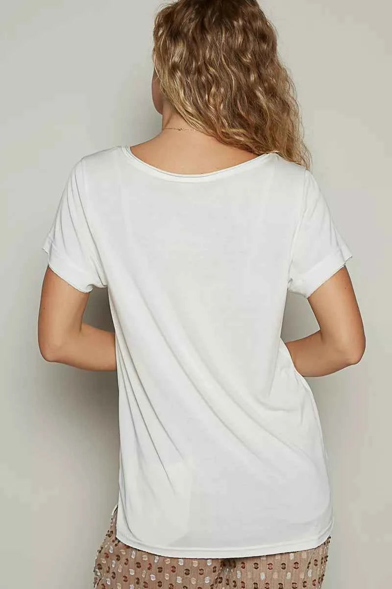 POL Basic V-Neck Short Sleeve T-Shirt dec4fa87-0c7d-42ca-b547-7cb6b62fe03c-Max-Origin