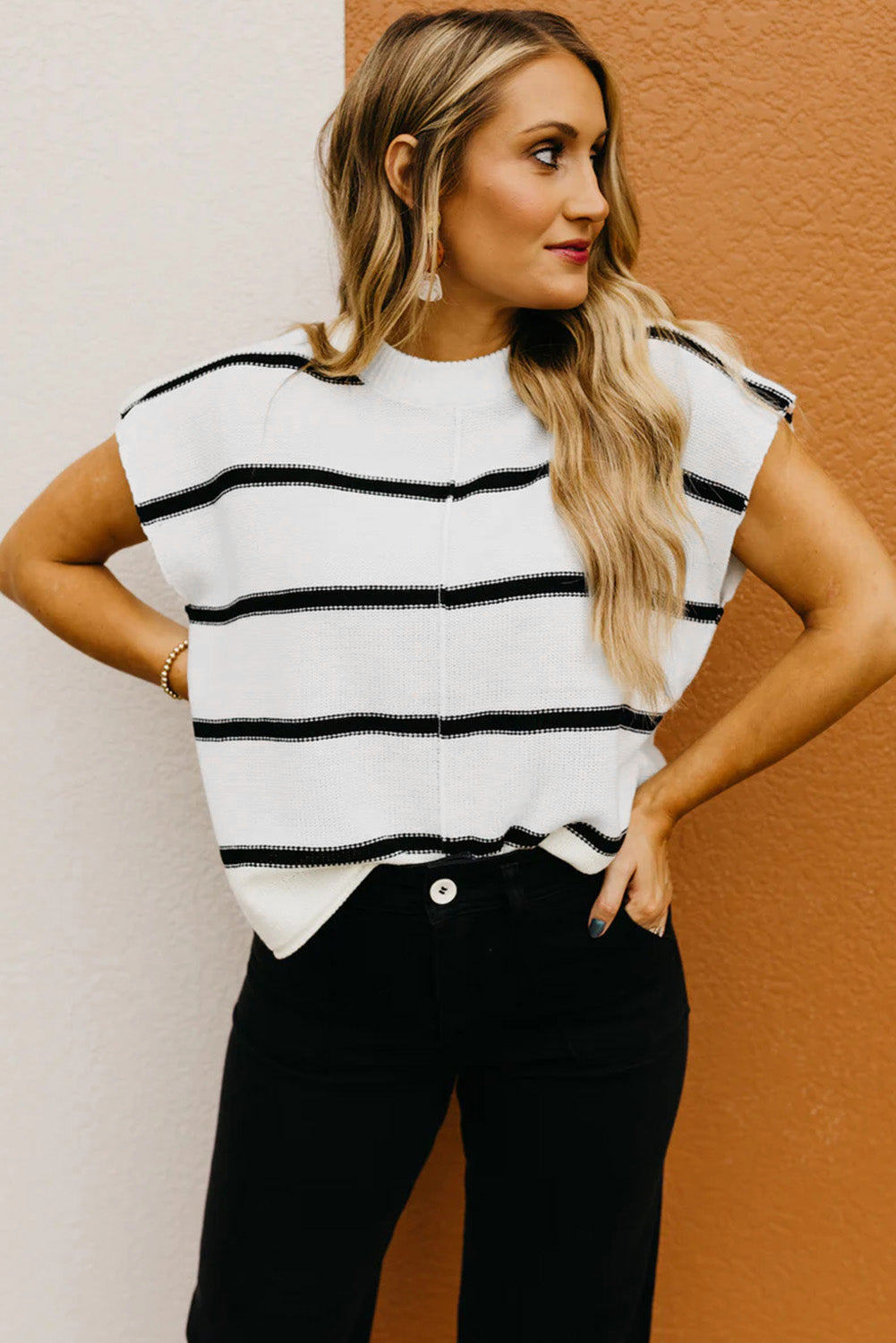 White Striped Center Seamed Short Sleeve Sweater deca0009ab4c2ef2