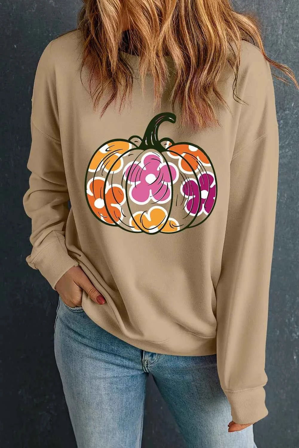 Pumpkin & Flower Graphic Long Sleeve Sweatshirt dee17336-cc8c-4ea1-af91-79be4e16192e-Max