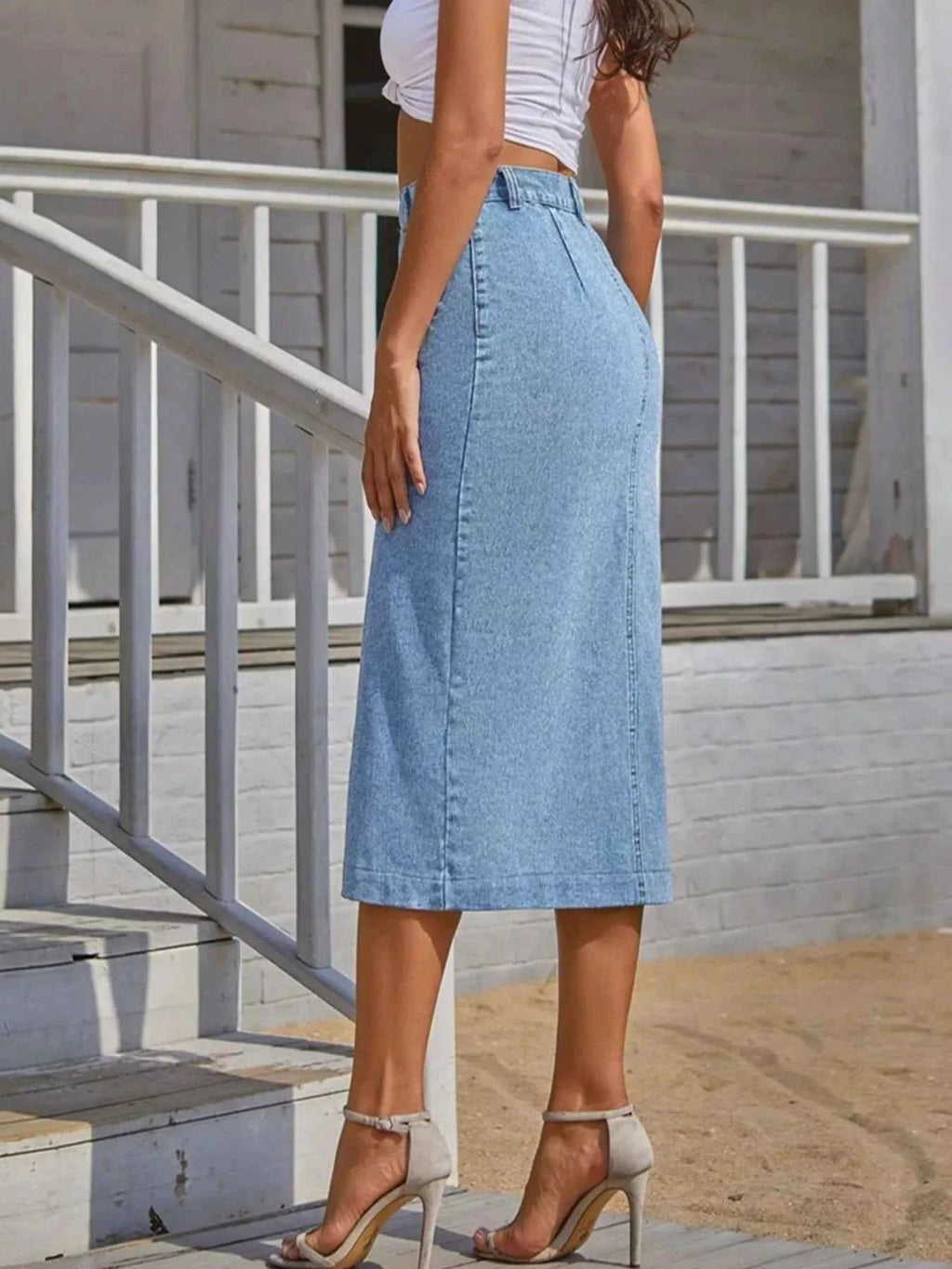 Button-Front Denim Skirt df3d4394-dab7-4c36-a195-b4d8660858da-Max-Origin