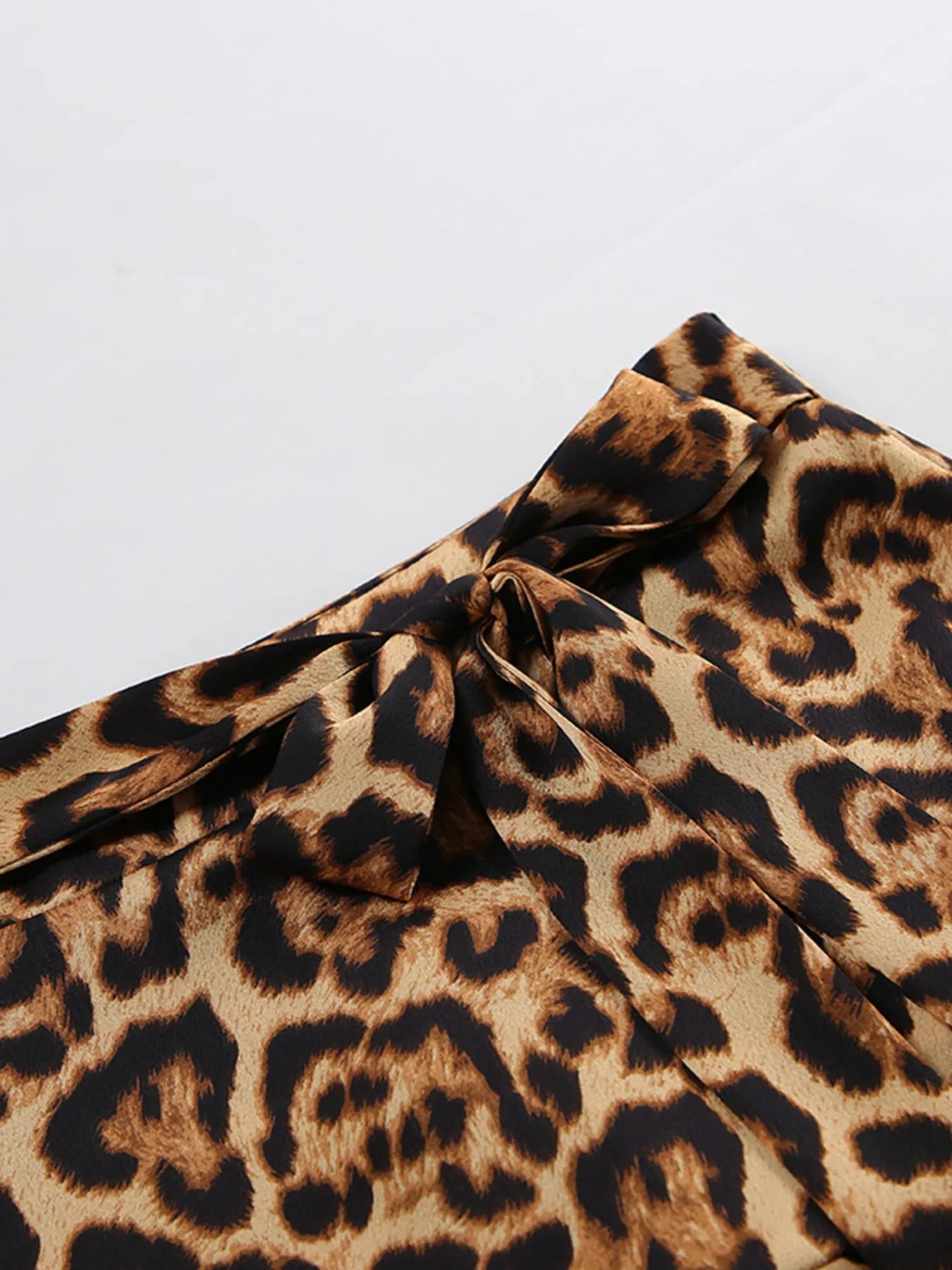 Leopard Print Mini Skirt df60adf881704e739e0ae139dfba6c0a-Max-Origin