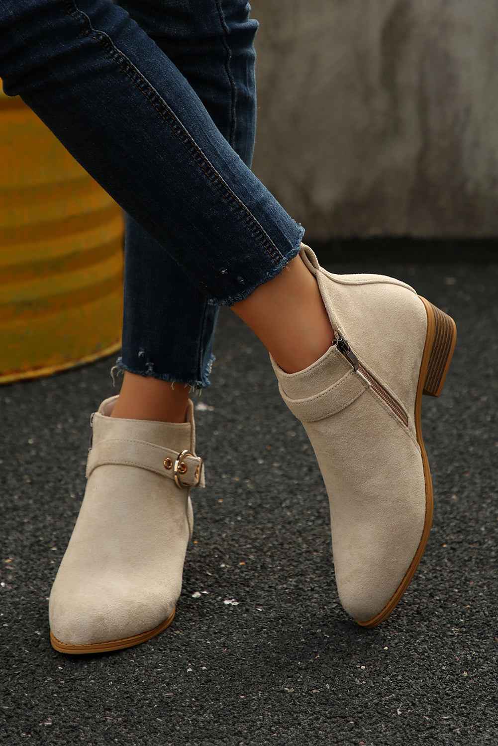 Beige Retro Pointed Toe Ankle Boots e06693e4746bd157