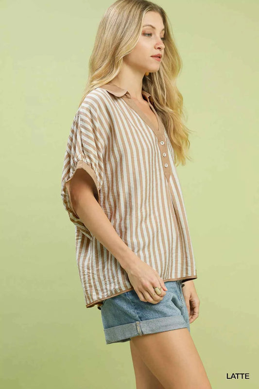 Stripe Collared Oversized Top e08cd13d-2e78-4697-93ba-224fff4be976-Max-Origin