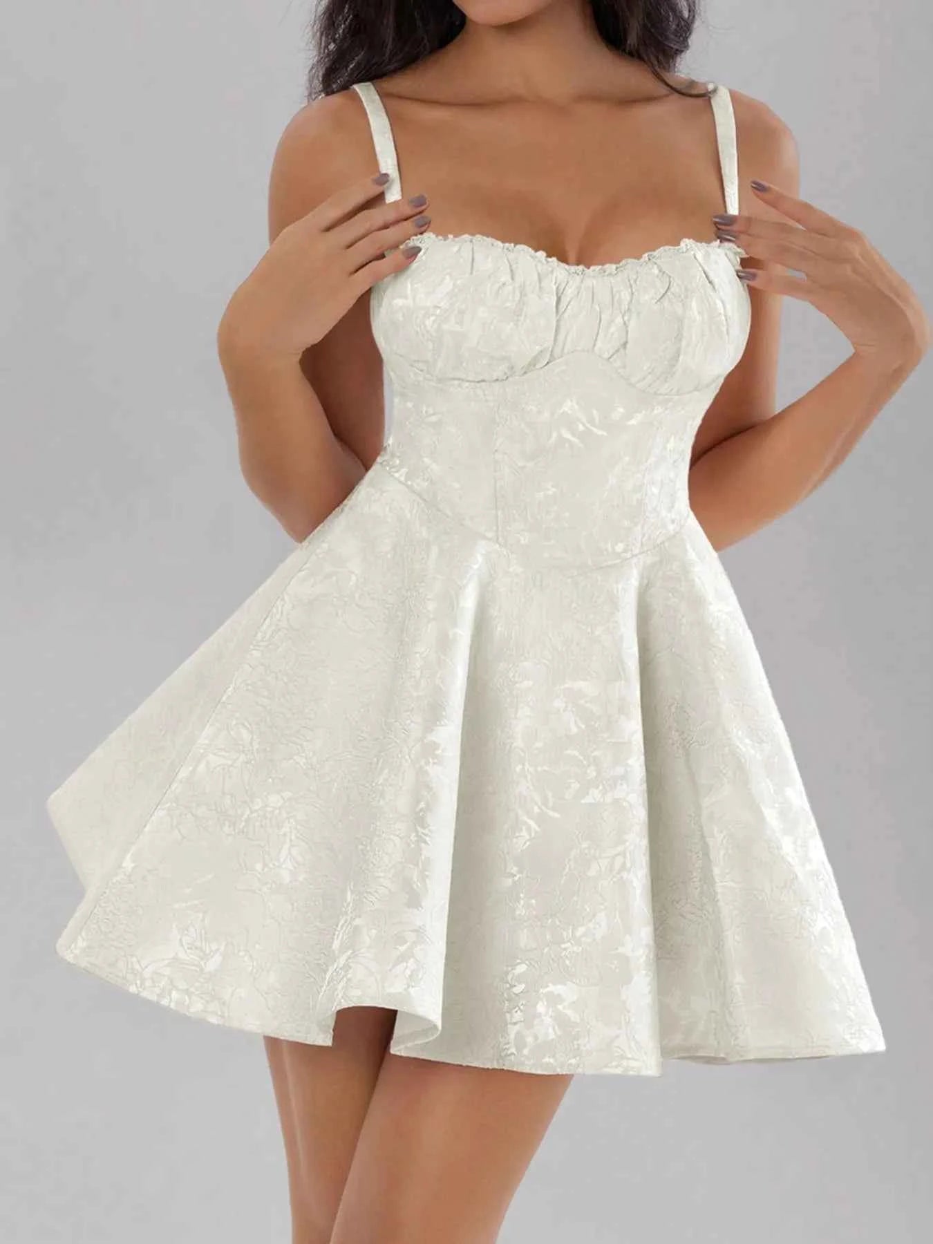 Bow Back Sweetheart Neck Cami Dress White e0ed0112-c746-4e0e-9023-74bca2649d20-Max-Origin