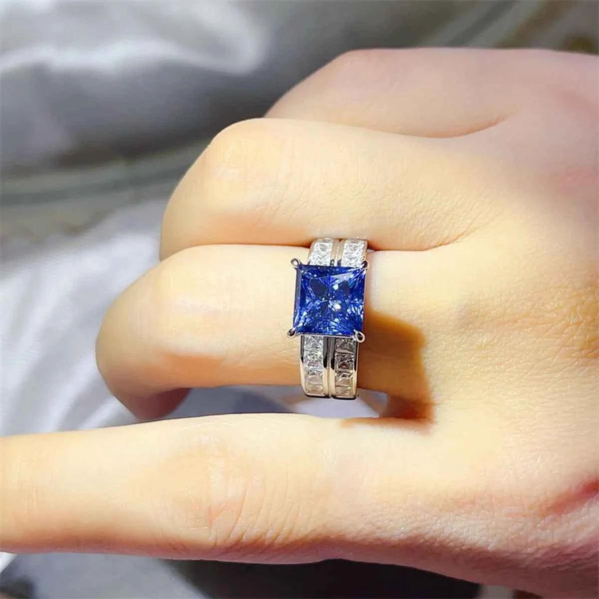 3 Carat Moissanite 925 Sterling Silver Ring e1300b5e-5685-4aee-aa0a-7705ad5005d3-Max-Origin