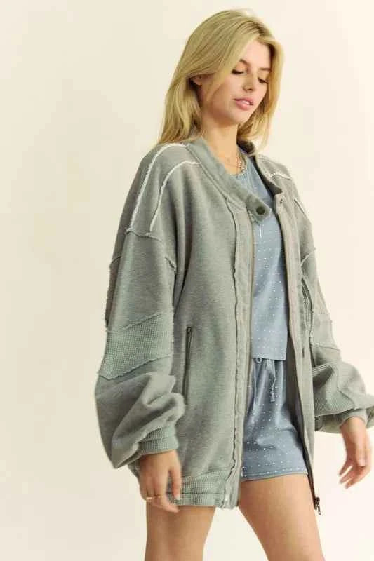 Davi & Dani Exposed Seam Zip Up Dropped Shoulder Jacket e1307f85-3fc5-4458-872f-2dd552a36610-Max