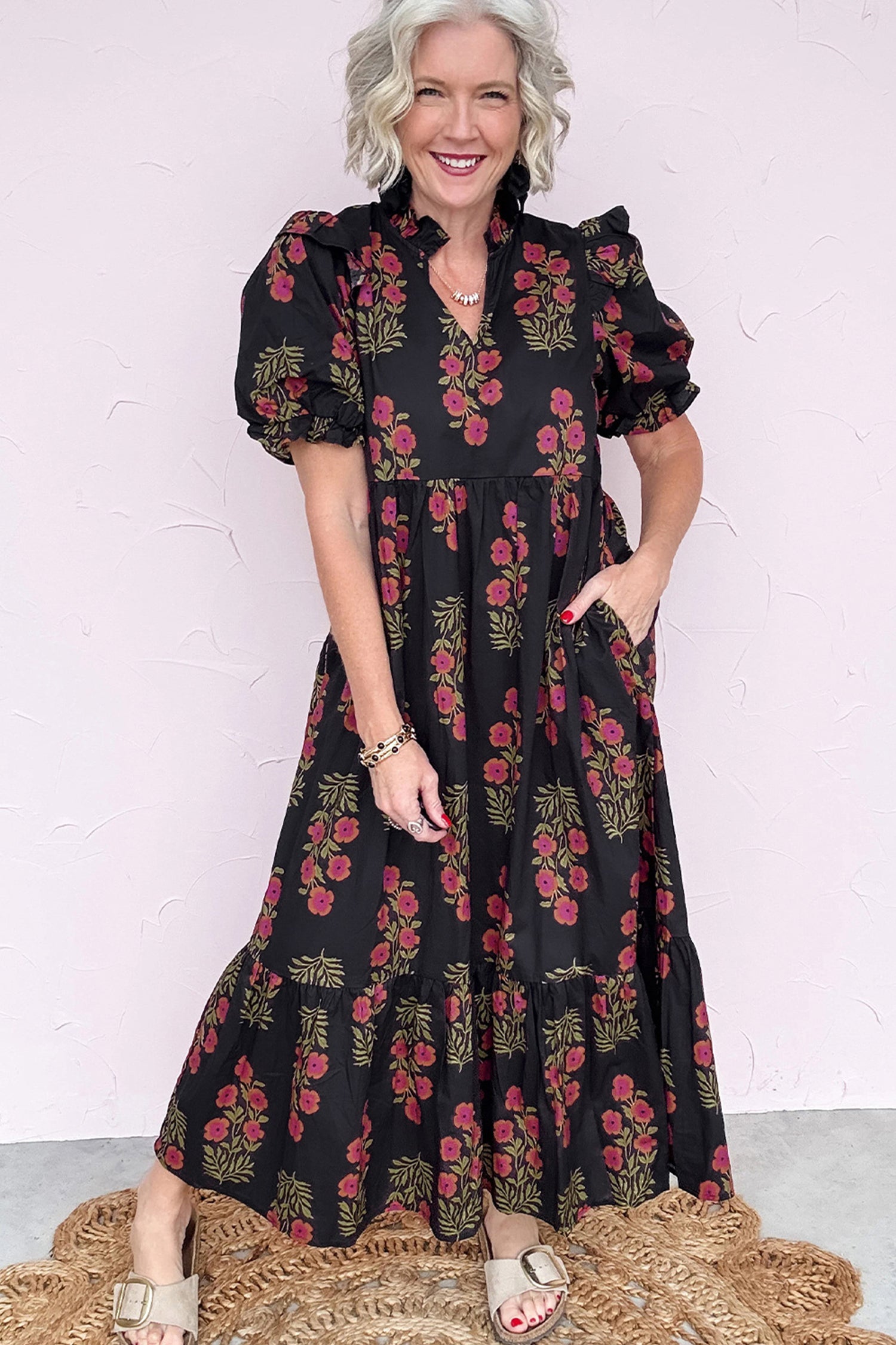 Black Floral Short Bubble Sleeve Tiered Maxi Dress e14d8156df131db3