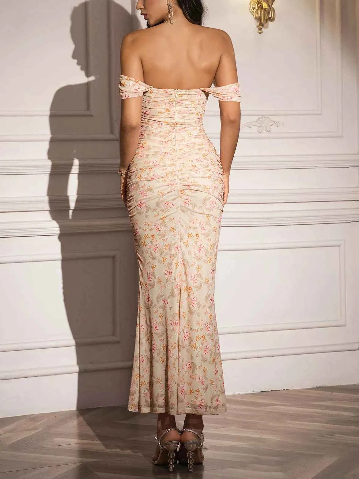 Off-Shoulder Ruched Floral Mermaid Dress e166f38e-81ca-49ab-a623-7573170608d4-Max-Origin