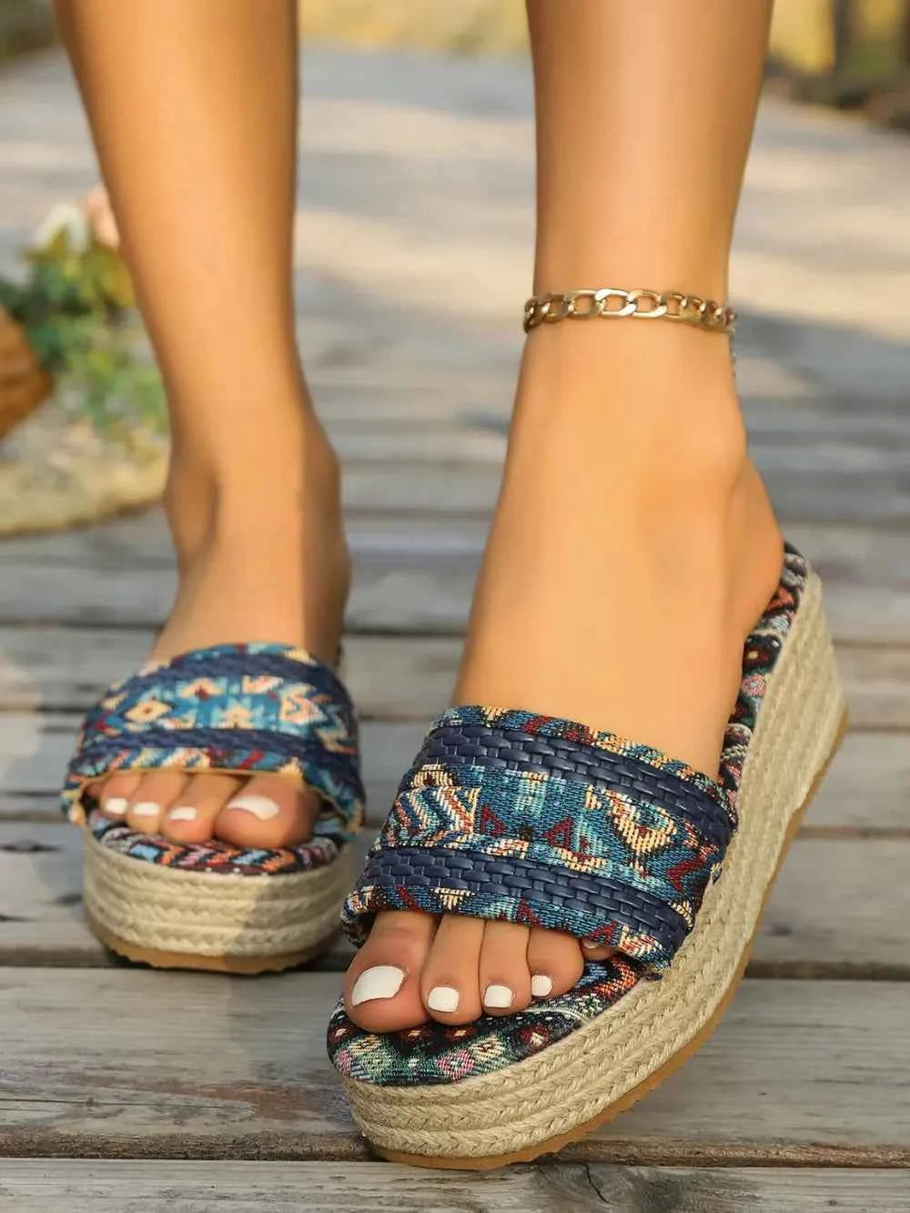 Geometric Open Toe Platform Sandals e1d35ceb-7a64-4e93-9cb5-d80b6b3eb2ab-Max
