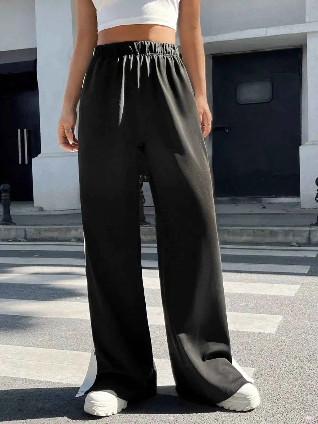 Two-Tone Side Snap Wide Leg Pants Black e1e16c949d704087a85350893c7aa138-Max-Origin