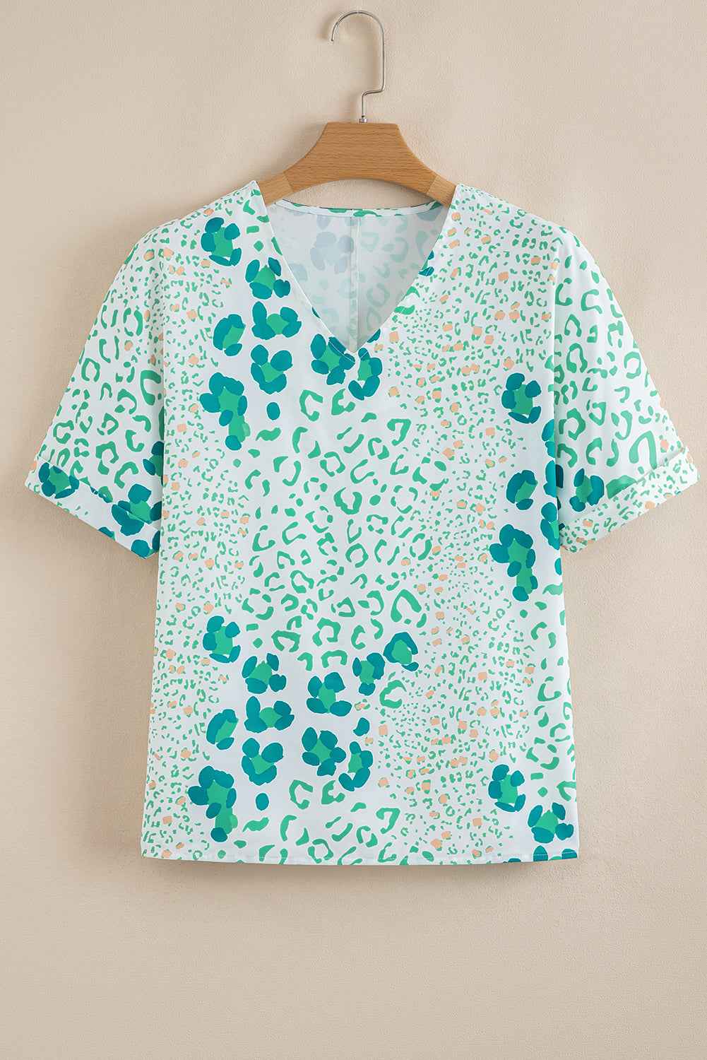 Pink Leopard Print V Neck Short Sleeve Blouse e26ddf31ac36d853