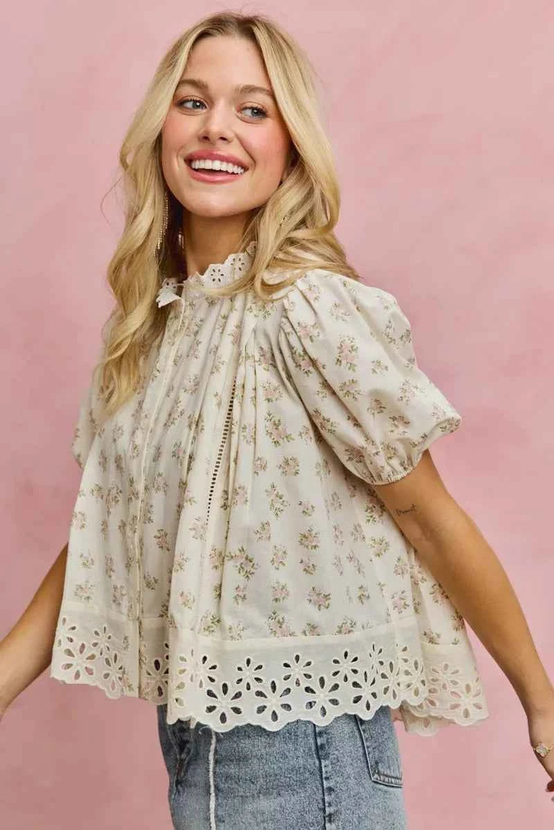 SO ME Floral Print Lace Trim Short Sleeves Blouse e2801a52aea74a1198d8bbe9f83d464f-Max-Origin