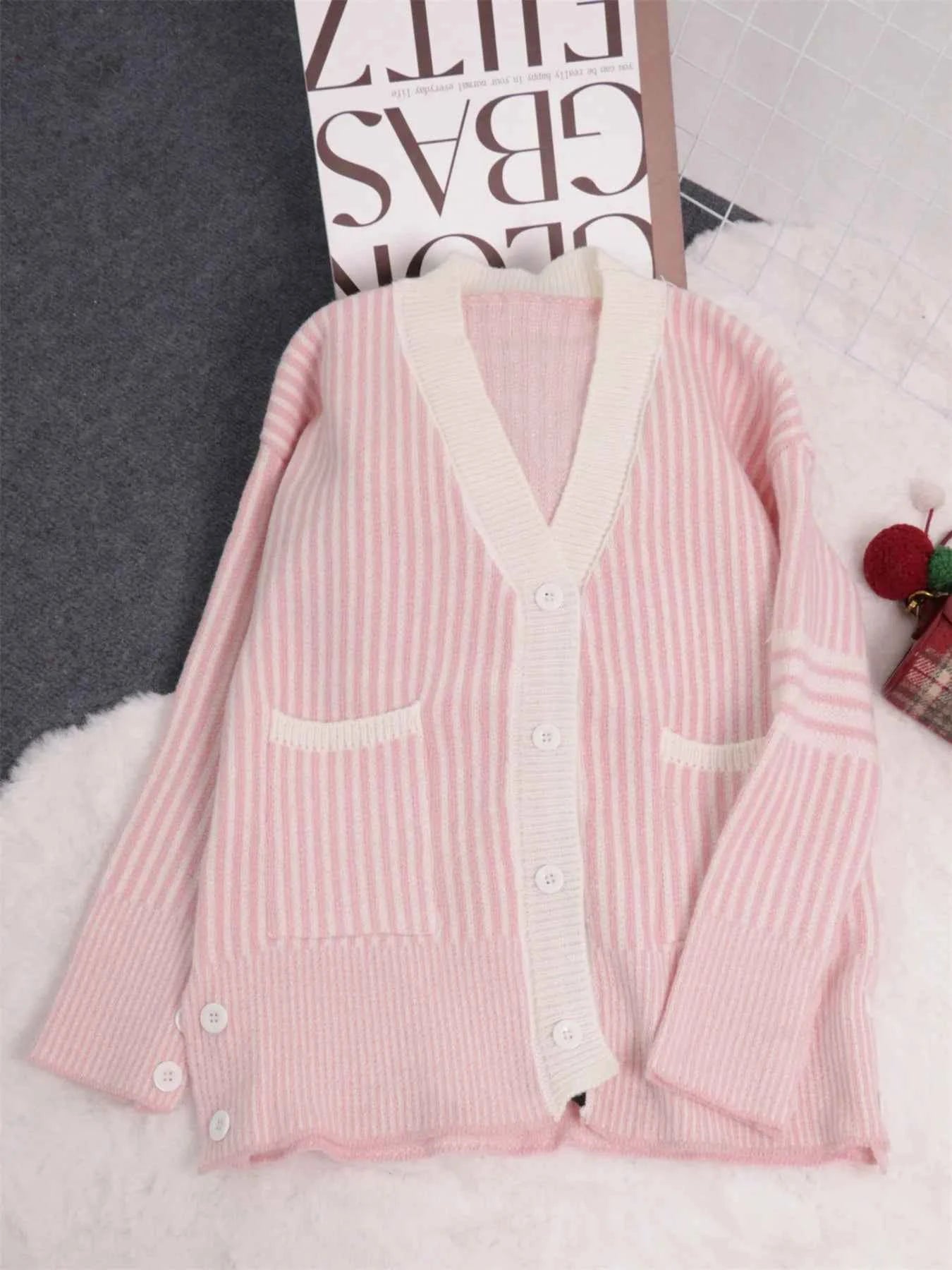 Striped Button-Front Cardigan with Contrast Trim e29e3ad707da49daa40d6c3945e3f2af-Max-Origin