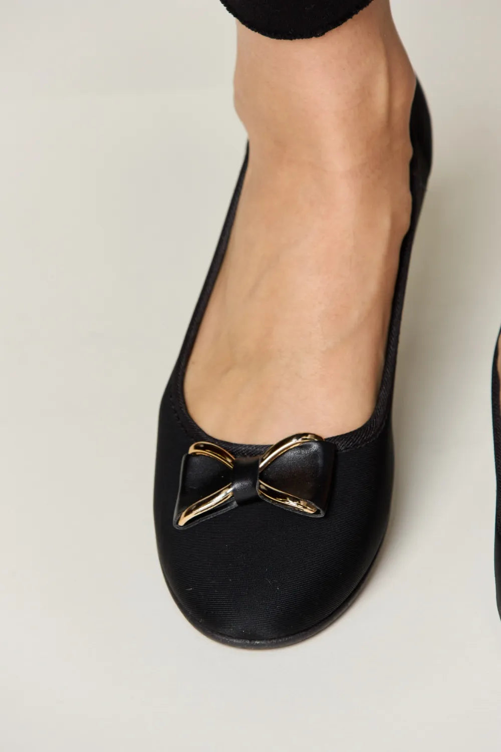 Forever Link Metal Buckle Flat Loafers e2a61689-d906-441d-b150-60844aa43c60-Max