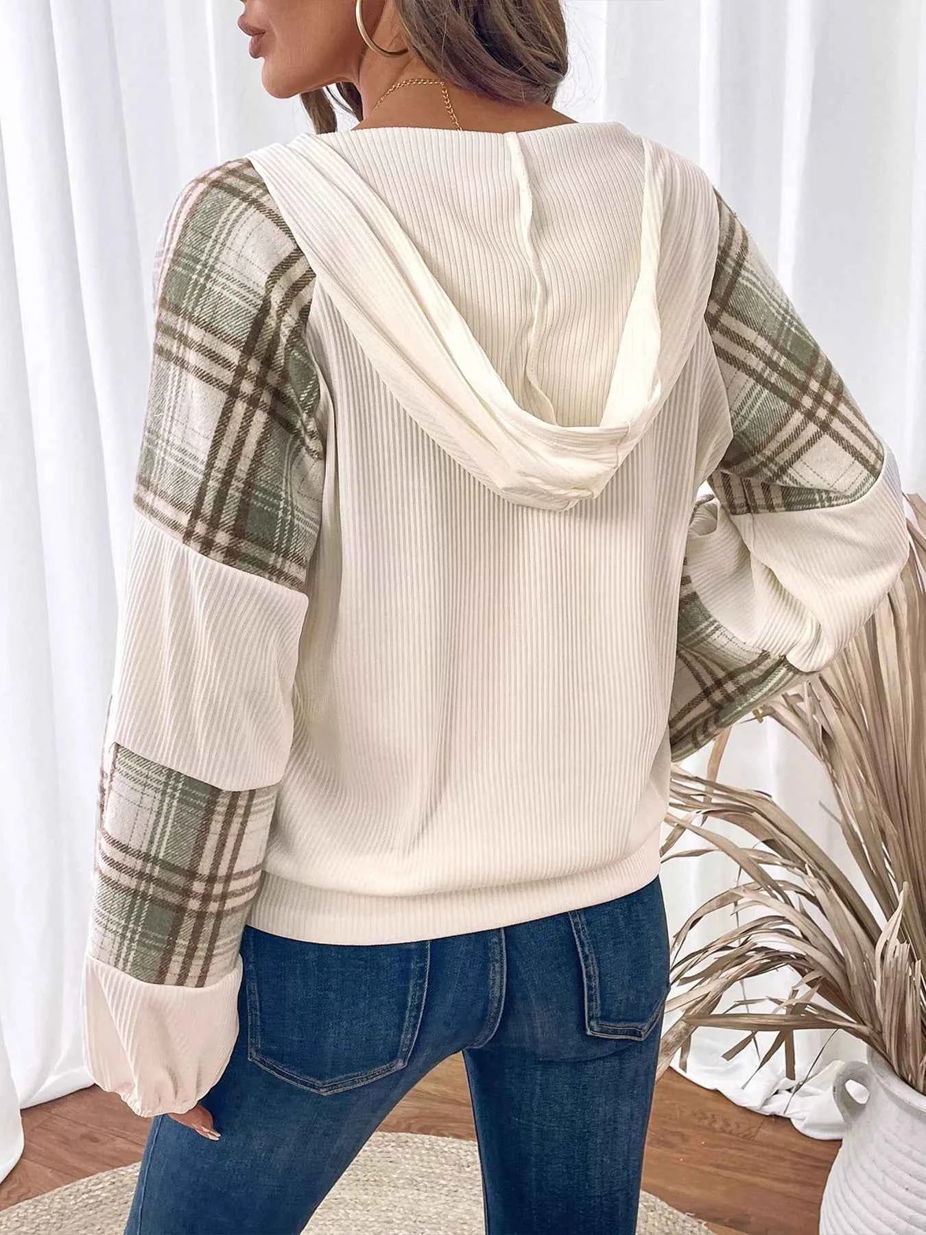 Plaid V-Neck Button Front Sweatshirt e2b94a7fcd7648359996db6330b5b690-Max-Origin