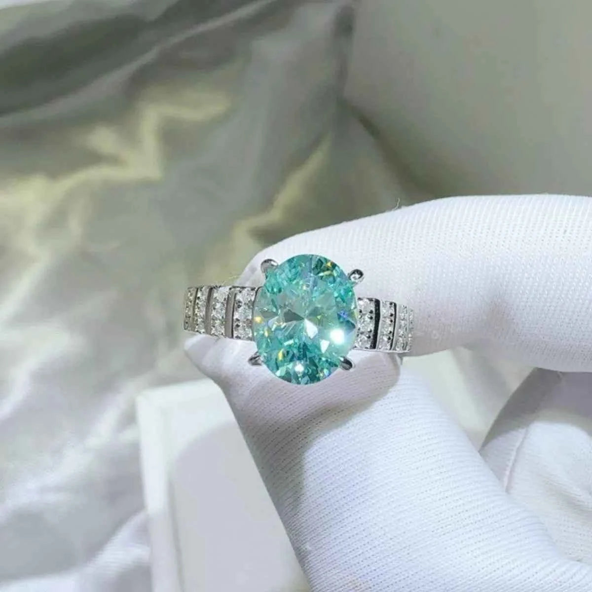 2 Carat Moissanite 925 Sterling Silver Ring e2bf55af-8276-426c-bc40-bfda8ff3e355-Max-Origin