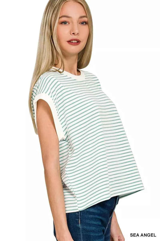 Stripe Contrast Trim Top & Shorts Set e32d32cf8685403ea01965b210df5e60-Max-Origin