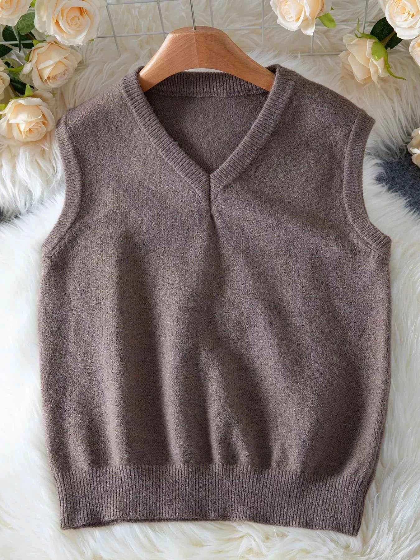 Ribbed Hem V-Neck Sweater Vest e33baa6795824f748ed87b06da07a9a0-Max-Origin